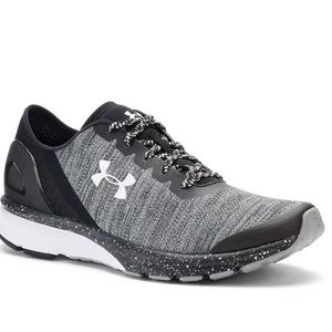 Women’s Under Armour UA W Charged Escape Running Shoes in size 8.